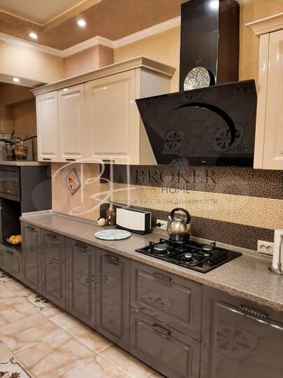 3-к. квартира, 90,9 м², 4/9 эт.