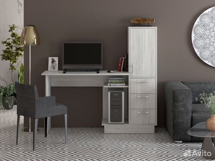 Стол компьютерный