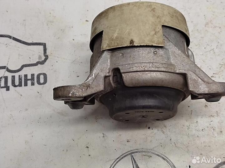 Опора двигателя w253 GLC-class 651.921 2017