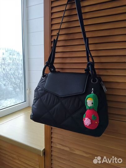 Брелок матрешка, вязаная матрешка