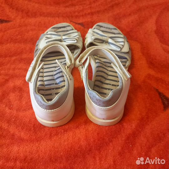 Босоножки, размер-29, стелька-18,5 см