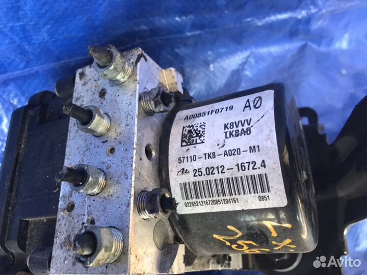 Блок abs Honda Odyssey RL5 J35Z8 2011