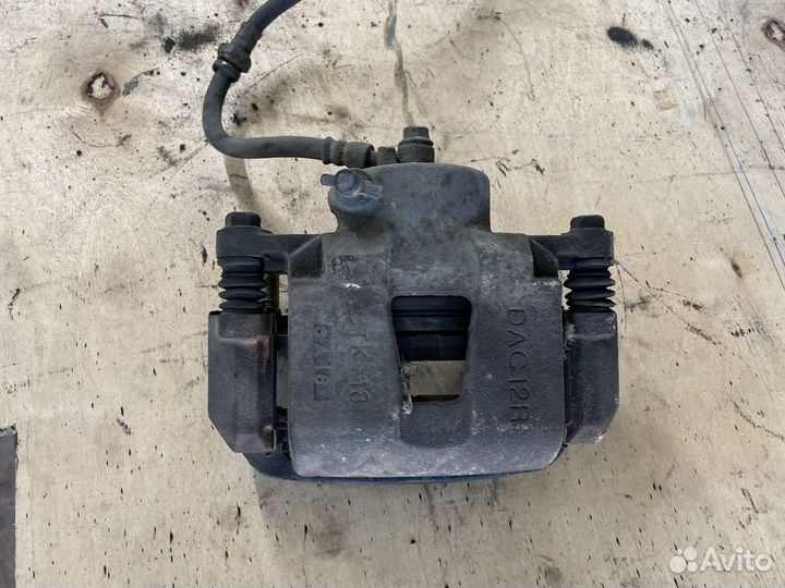 Суппорт правый Шевроле lacetti