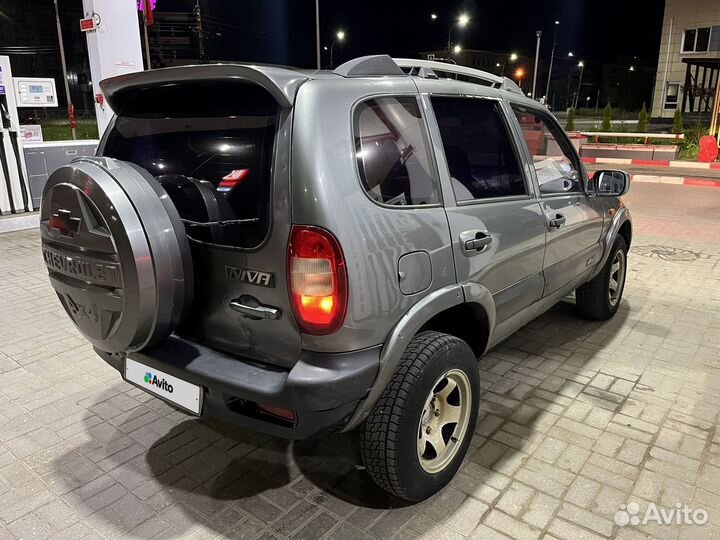 Chevrolet Niva 1.7 МТ, 2005, 187 107 км