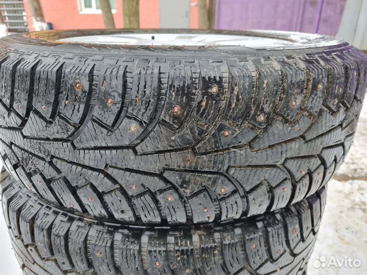 Nokian Tyres Hakkapeliitta 5 225/65 R17