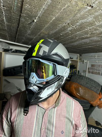 Мото шлем эндуро