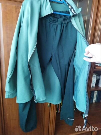 Костюм спортивный