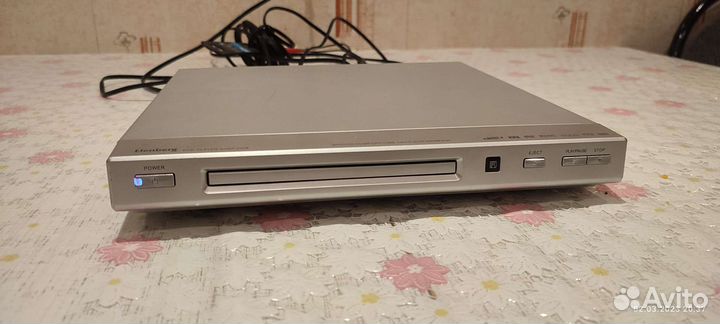 DVD плеер Elenberg