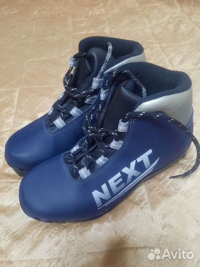 Лыжные ботинки 36 р