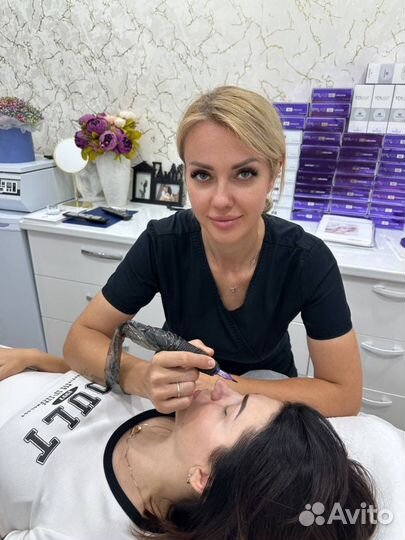 Перманентный макияж бровей