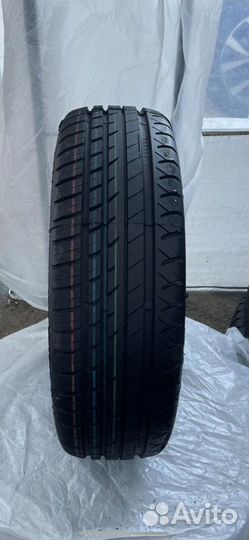 Viatti Strada Asimmetrico V-130 195/65 R15 91T