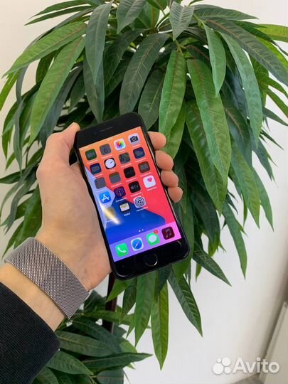 iPhone 7, 128 ГБ
