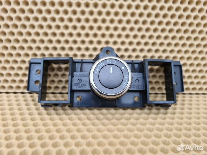 Переключатель Infiniti M Q70 Y51