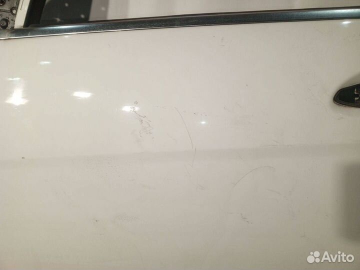 Дверь передняя левая Mercedes-Benz C-Class