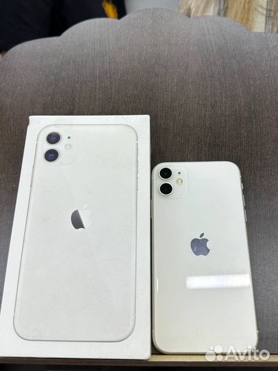 iPhone 11, 64 ГБ