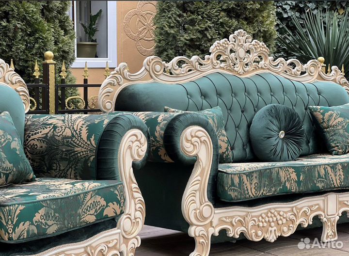 Диван и 2 кресла