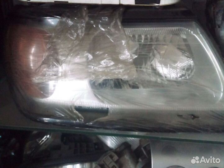 Mitsubishi pajero sport- фара новая правая