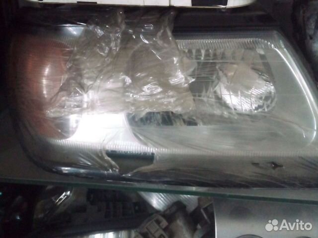 Mitsubishi pajero sport- фара новая правая
