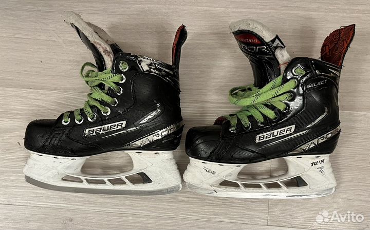 Хоккейные коньки bauer select 1,5 ee