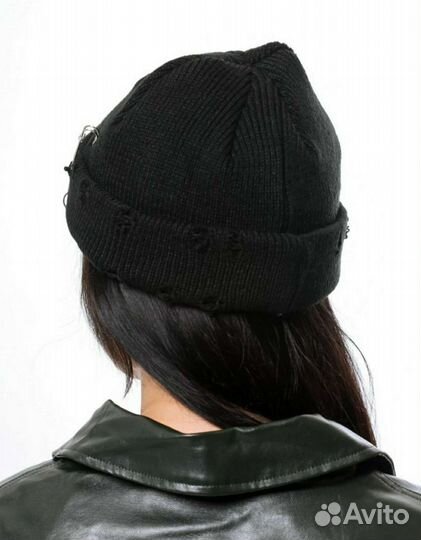 Шапка бини с кольцами