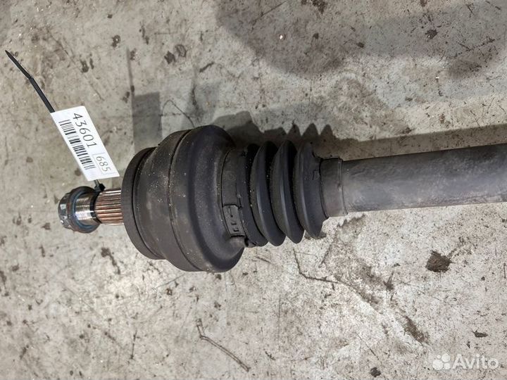 Привод задний Mercedes-Benz E-Class C207 272988