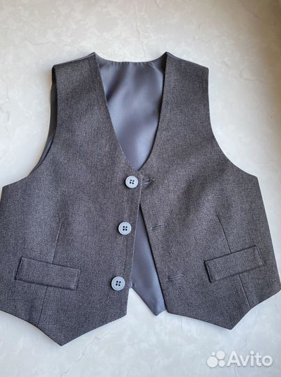 Костюм тройка для мальчика 98