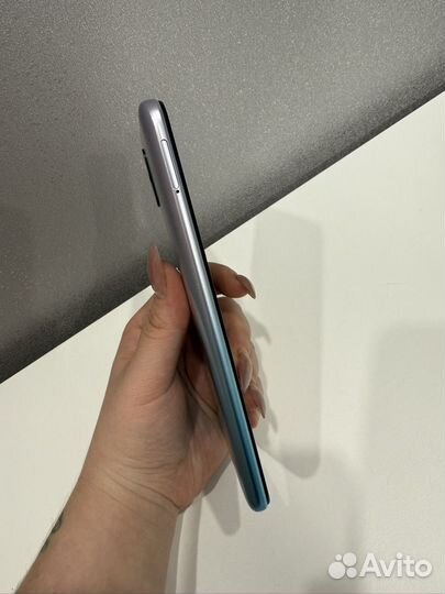 Xiaomi Redmi, 4 ГБ