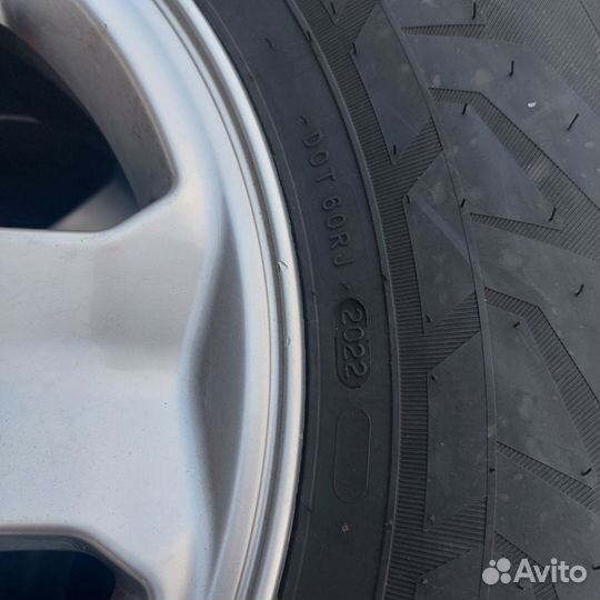 Nokian Tyres Nordman 7 SUV 245/70 R16