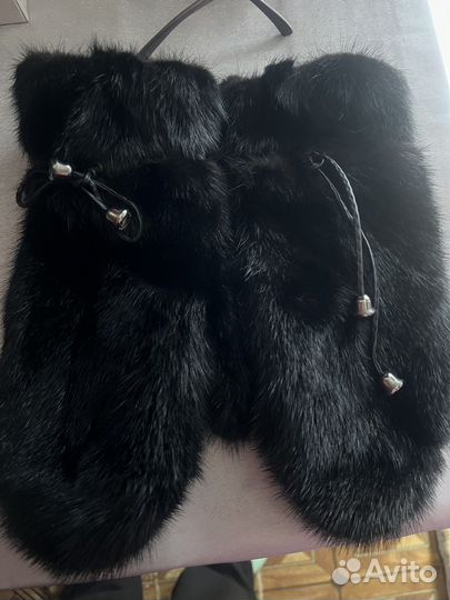 Норковые варежки