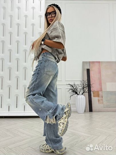 Джинсы рванные balenciaga