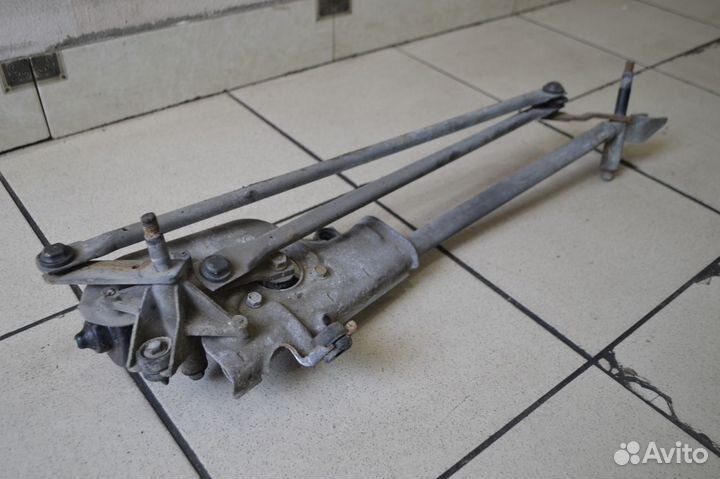 Трапеция дворников Dodge Stratus 1