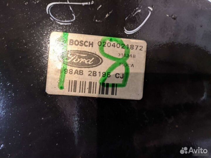 Вакуумный усилитель тормозов Ford Focus 1 седан