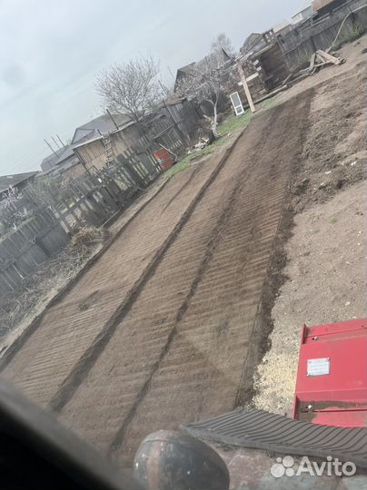 Вспашка земли фрезой, плуг