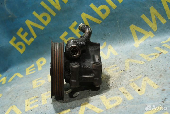 Насос гидроусилителя руля Ford Focus 1