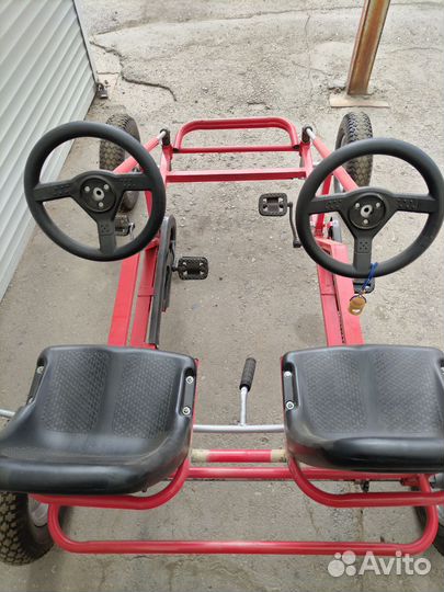 Детский веломобиль