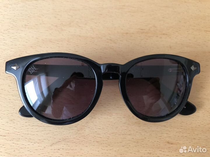 Очки солнцезащитные брендовые
