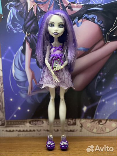 Кукла Монстер Хай Спектра
