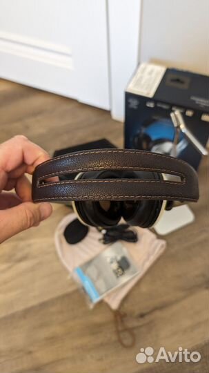 Беспроводные наушники Sennheiser Momentum M2 aebt