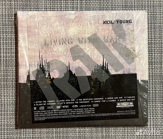 Neil Young-Living With War HD CD+DVD Digipack