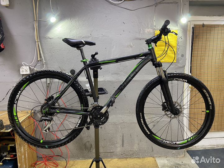 Велосипед бу Welt rockfall 2.0 гидравлика Shimano