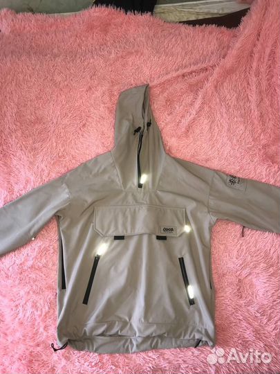 Мембранная куртка сноубордическая. Бренд - chukcha