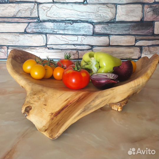 Деревянное блюдо для подачи