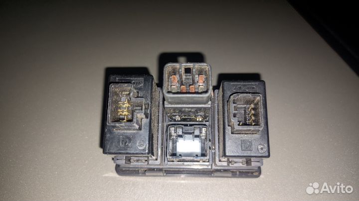 Блок управления света фар Hyundai Elantra 4 (HD)