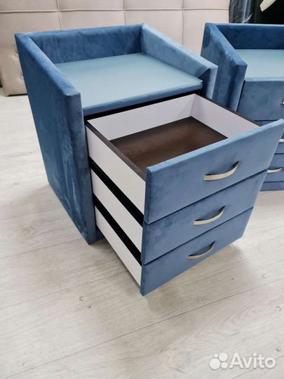 Прикроватные тумбы