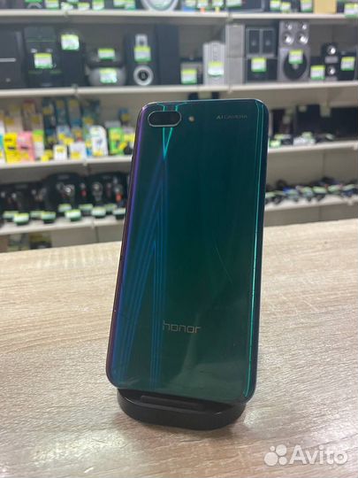 HONOR 10, 4/64 ГБ