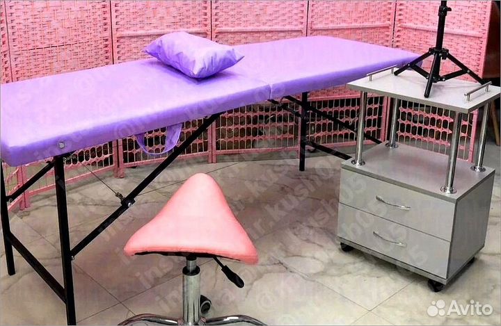 Кушетка для наращивания ресниц