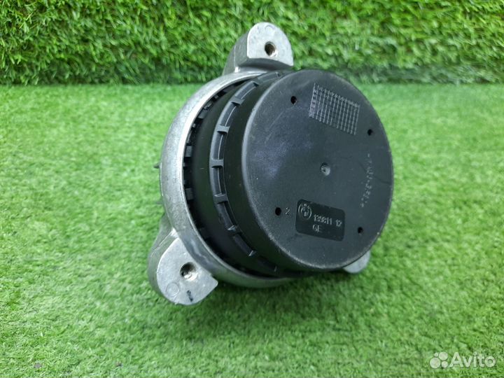 Подушка двс правая Bmw 5 Series F10