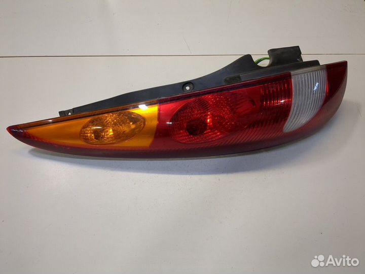 Фонарь (задний) Nissan Almera Tino, 2003