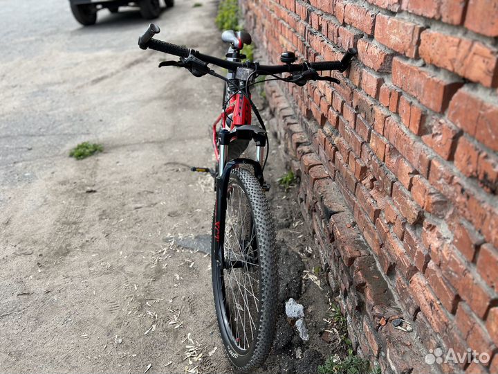 GT Avalanche Sport рама M