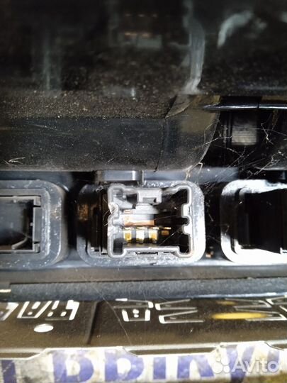 Рамка центральная в торпедо Nissan Almera N15